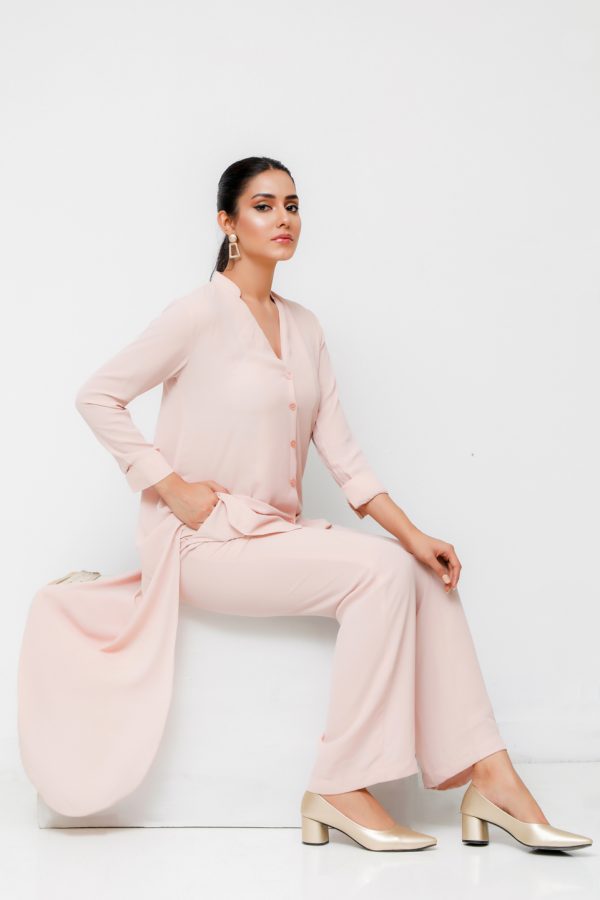 Best 9 to 5 dresses in Pakistan